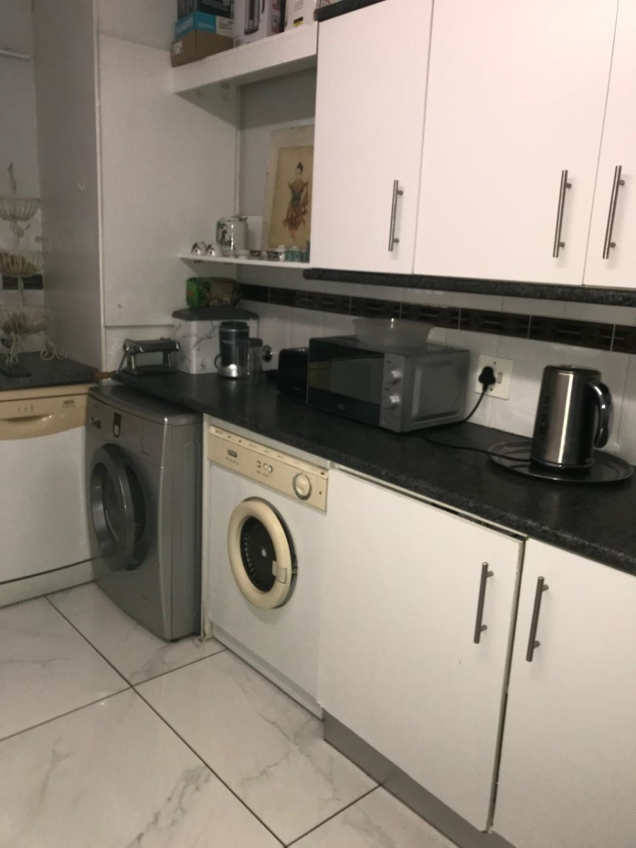 To Let 3 Bedroom Property for Rent in Humewood Eastern Cape